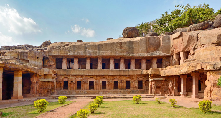 Udayagiri and Khandagiri Caves Bhubaneswar (Timings, Entry Fee, History,  Location, Images & Facts) - Bhubaneswar Tourism 2022