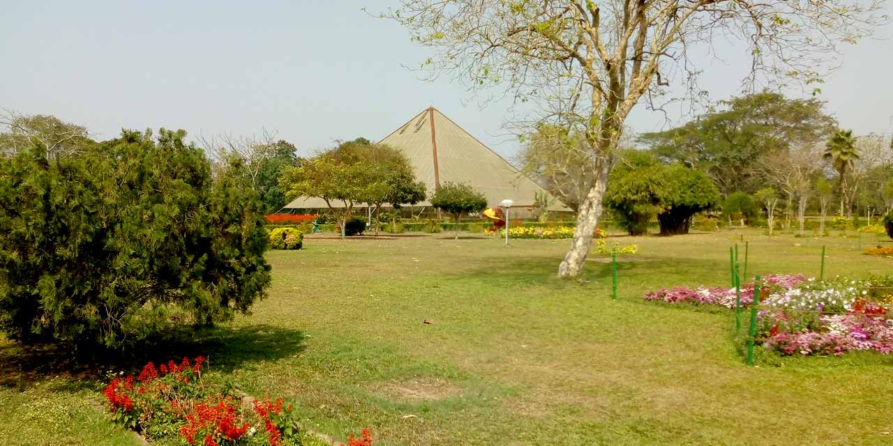 Ekamra Kanan, Bhubaneswar Tourist Attraction